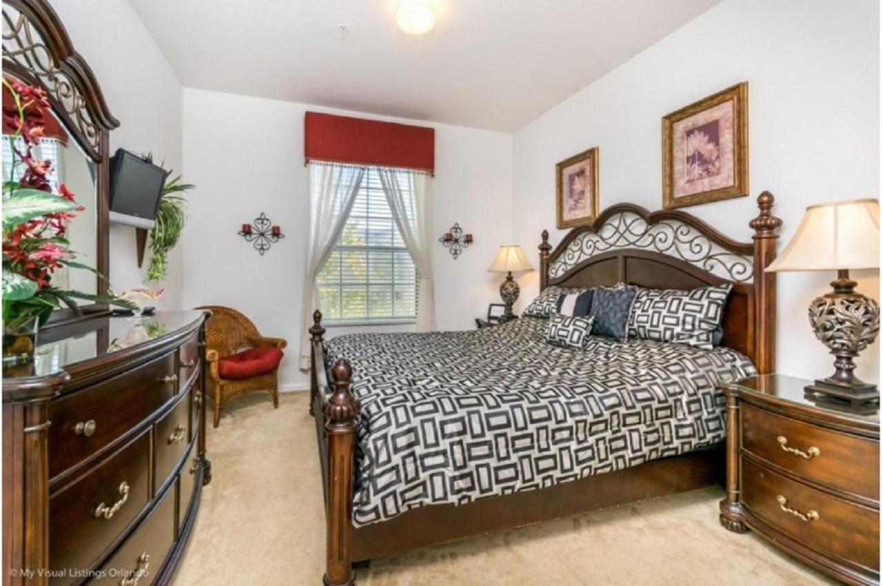 Three-Bedroom Townhome Kissimmee オーランド エクステリア 写真