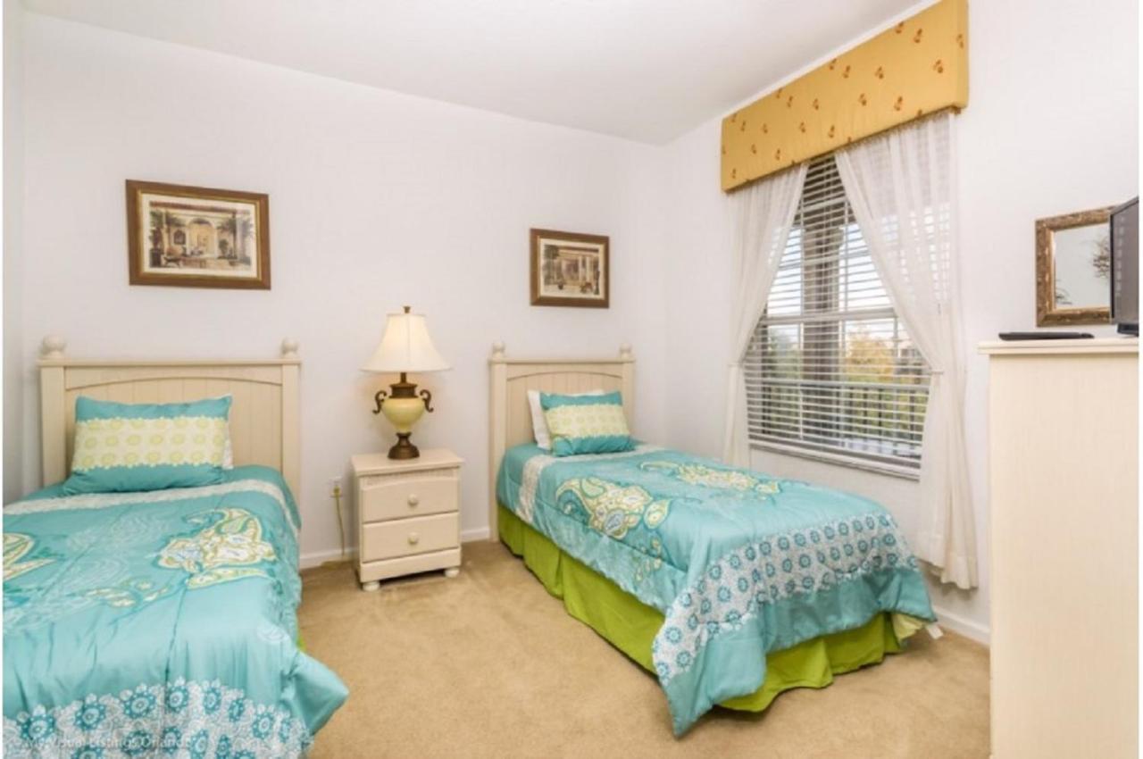 Three-Bedroom Townhome Kissimmee オーランド エクステリア 写真