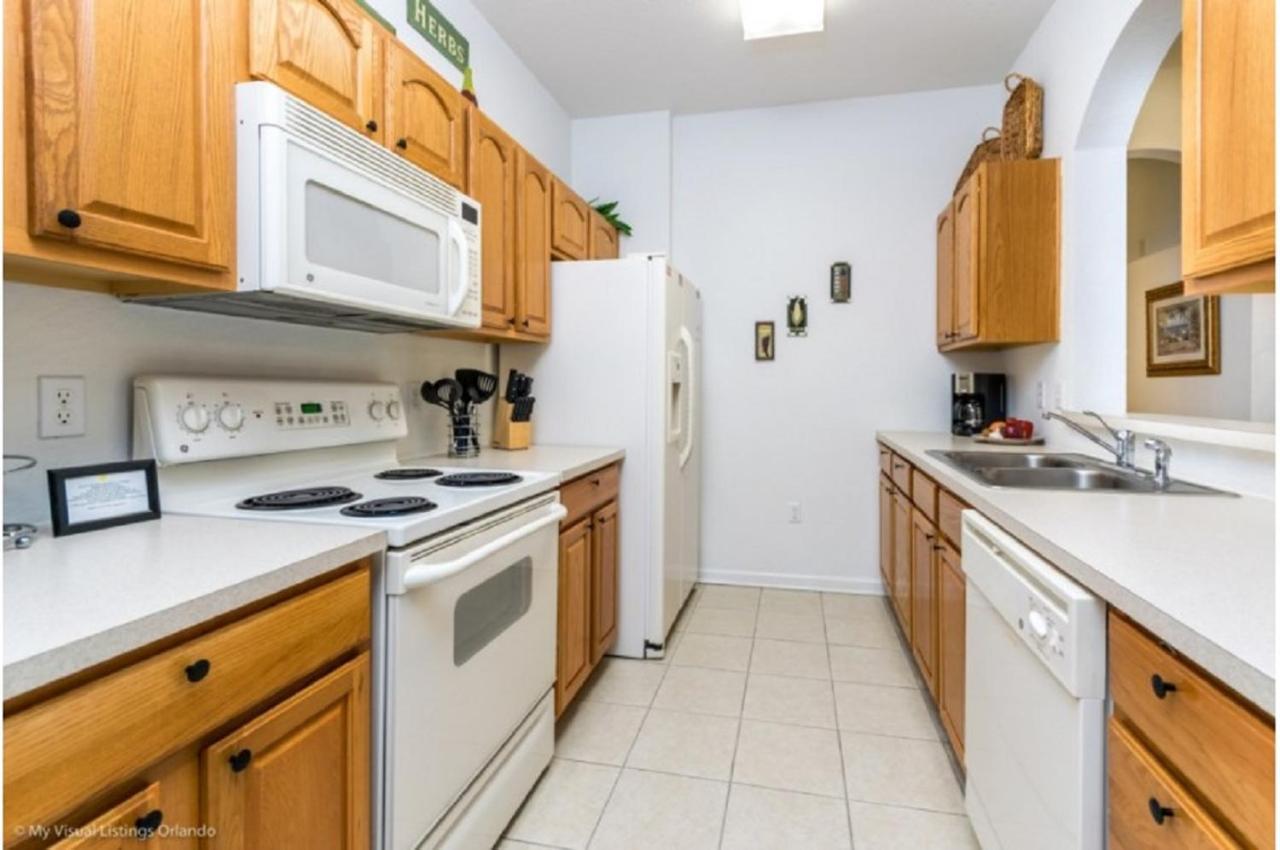 Three-Bedroom Townhome Kissimmee オーランド エクステリア 写真